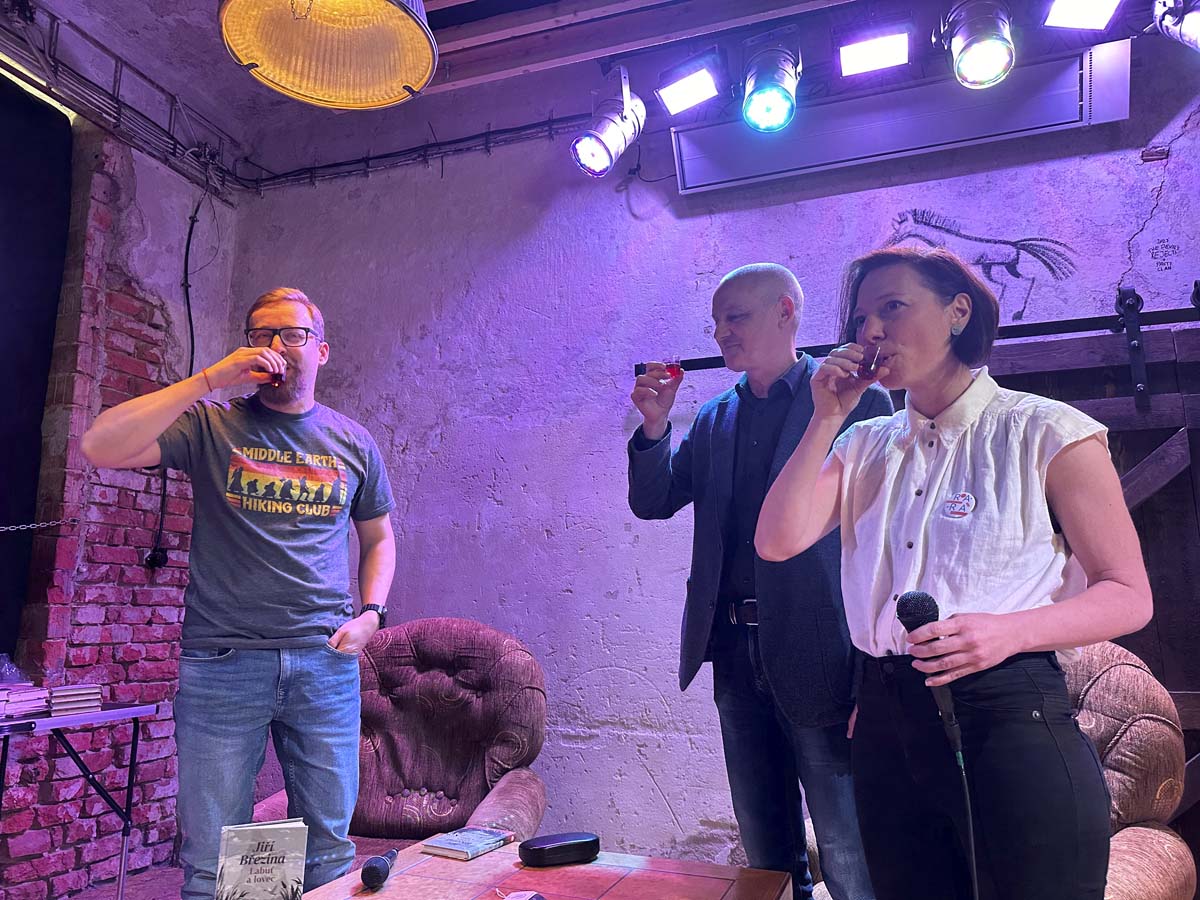 Křest 24 – Lovec a labuť 9