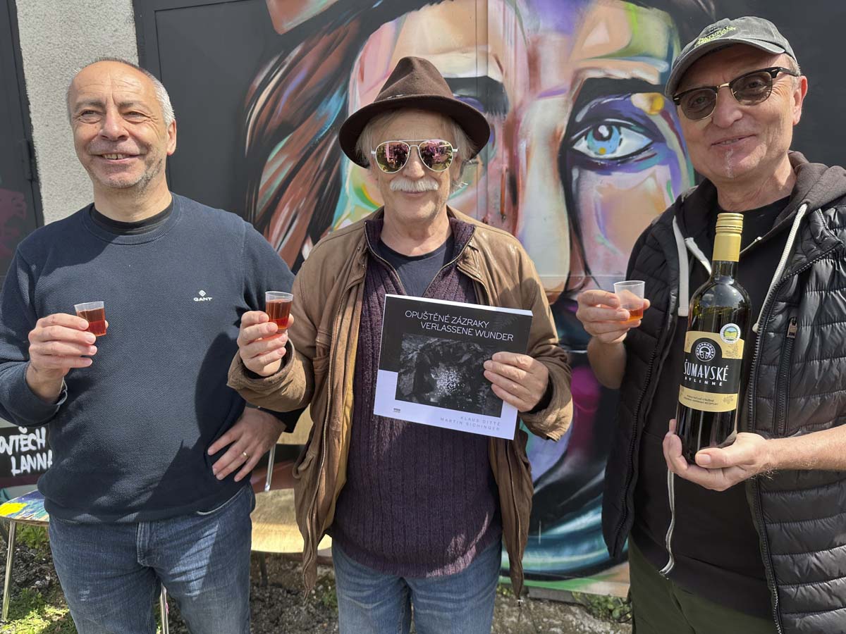 Křest 25 – Literatura žije 11