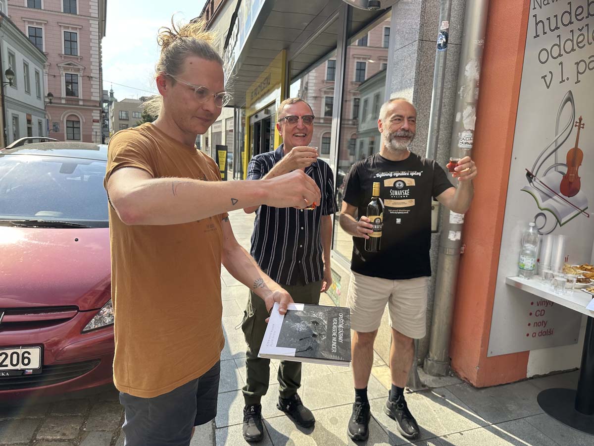 Křest 25 – Opuštěné zázraky 7